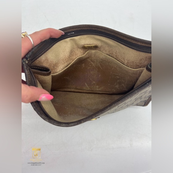 Gucci plus clutch - Picture 8 of 12